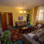 Cosy Appartement In Tirana